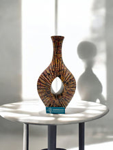 Leafing Vase | Table Decoration