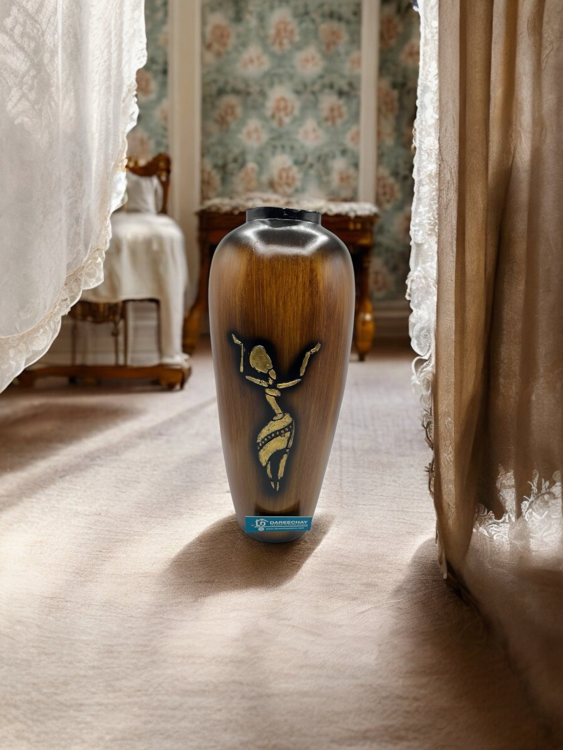 Noir Vase | Table Decoration